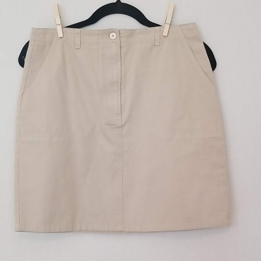 EUC Talbots Petite skirt, khaki size 10